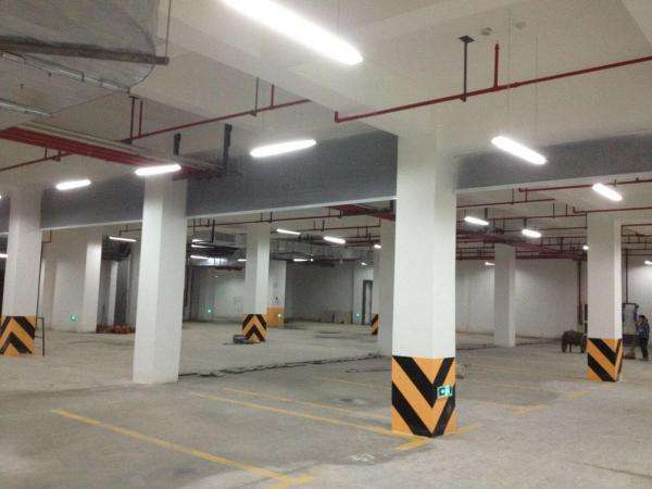 防排烟系统中的挡烟垂壁安装位置及作用