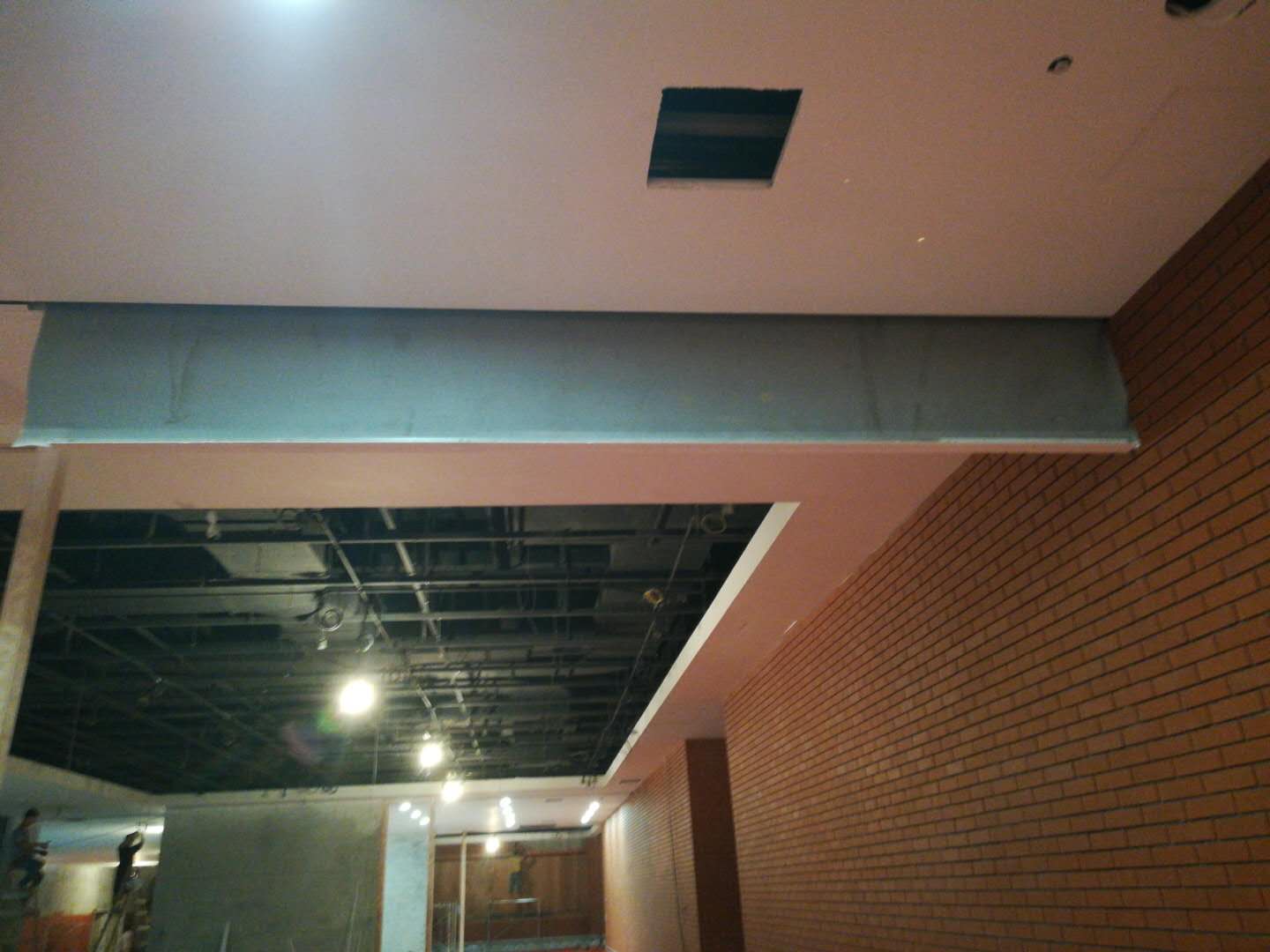 挡烟垂壁安装验收标准